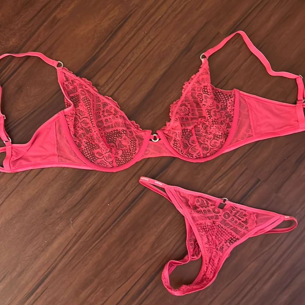 Lounge pink bra and panty set.